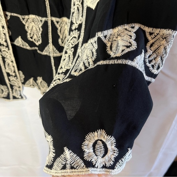 Est. 1946 Boho Black White Allover Embroidered Kimono Jacket Duster Coverup S/M - Picture 9 of 11